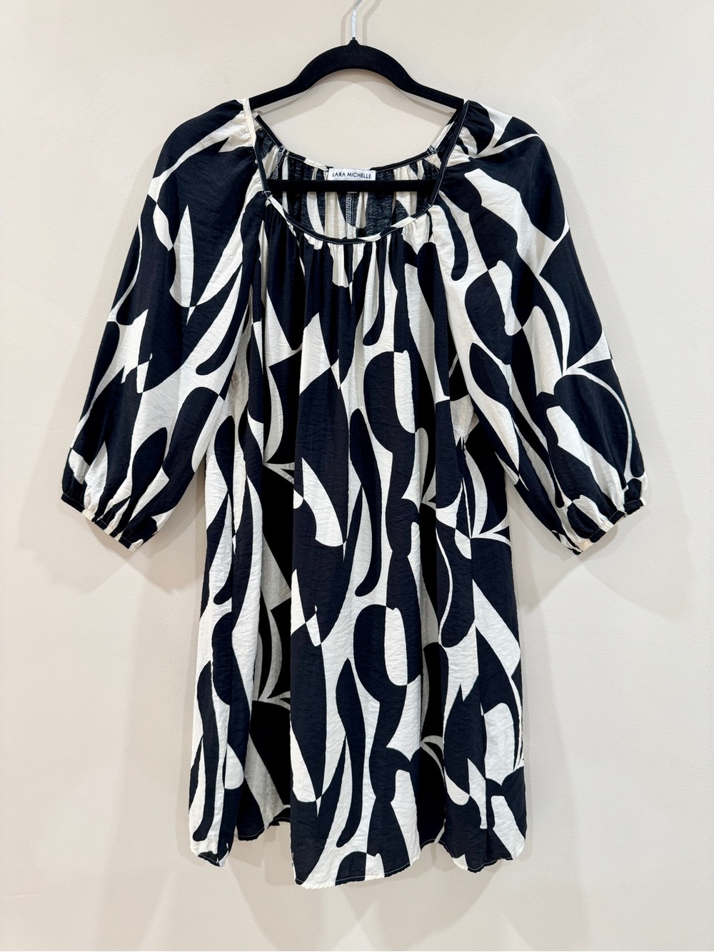 Sara Michelle Black Cream Abstract Geometric Shift Dress Size S Floaty Fit